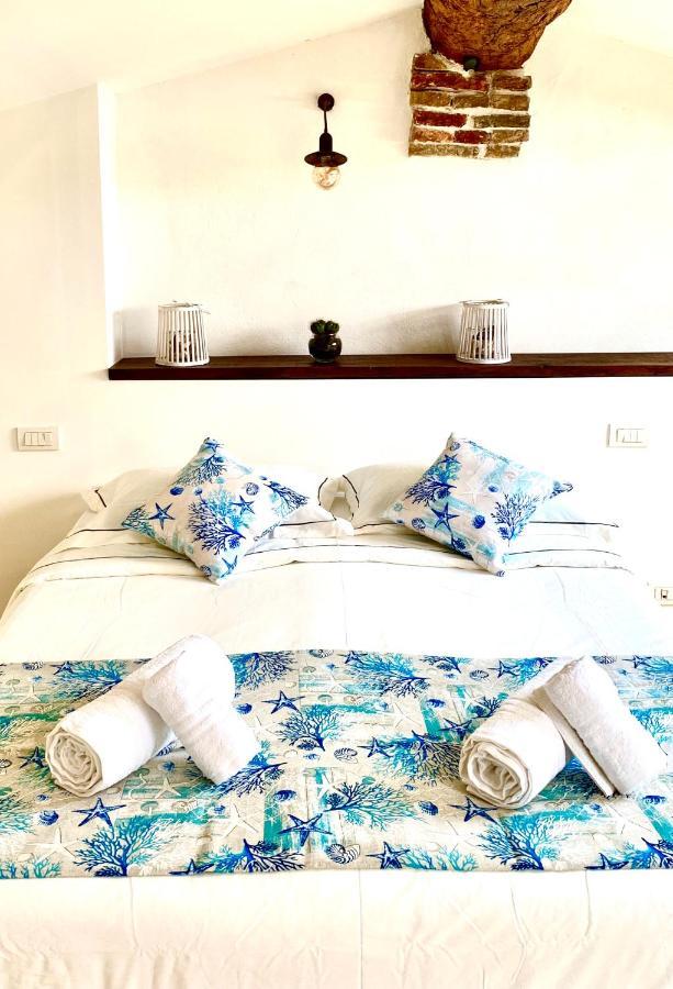 شقة Cozy Loft Marina View سافونا المظهر الخارجي الصورة
